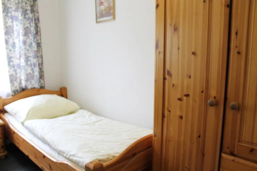 Pension Locarno-1
